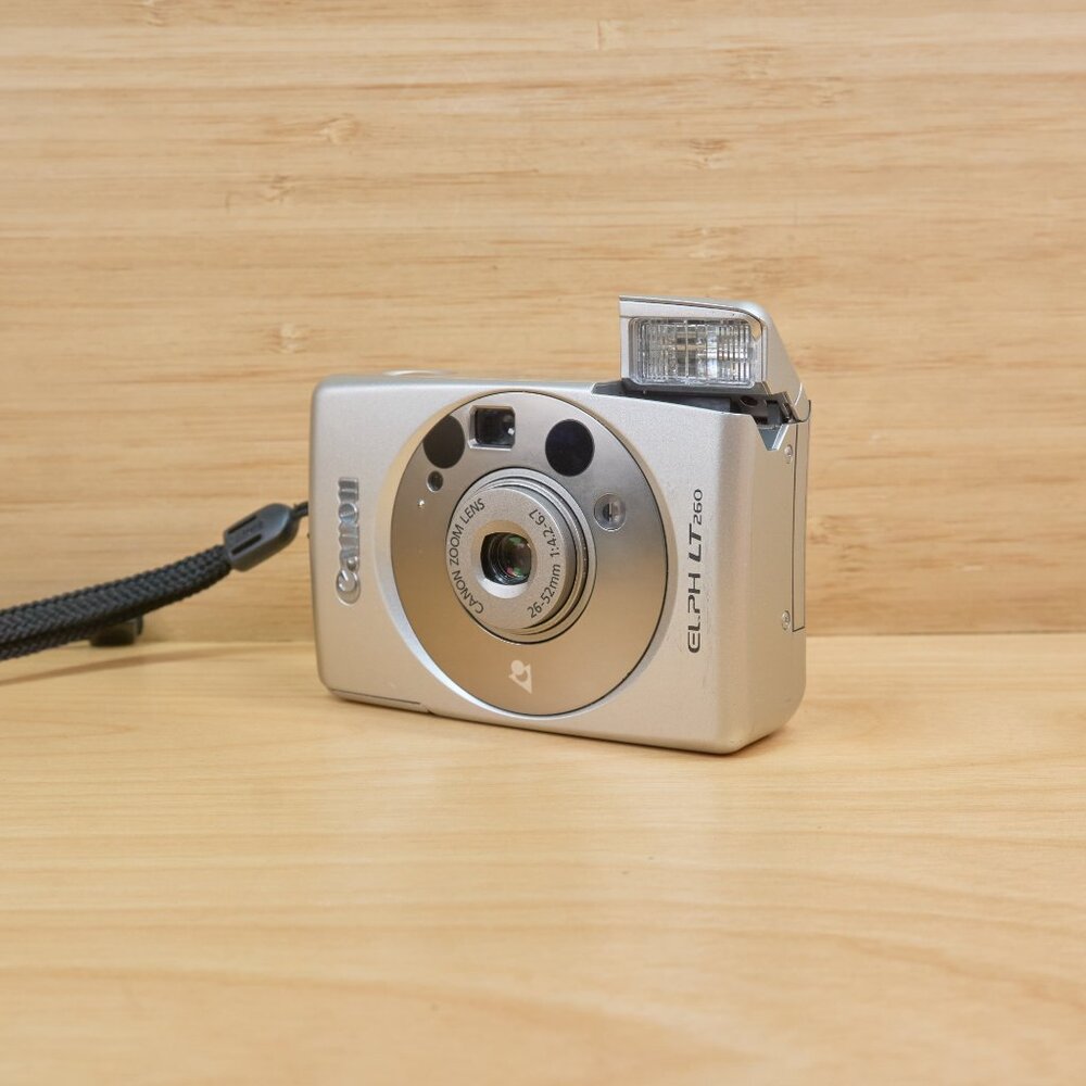Vintage Canon ELPH LT 260 APS Point & Shoot Film Camera